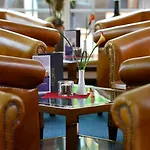 ホテル Der Lindenhof