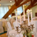 Der Lindenhof ホテル 4*