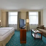 ホテル Der Lindenhof ゴータ