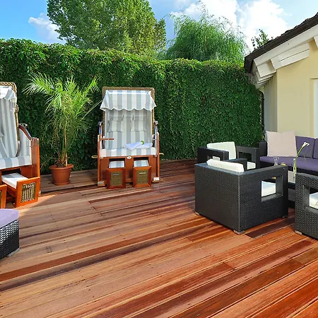 Hotel Der Lindenhof 4*
