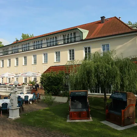 Der Lindenhof Hotel