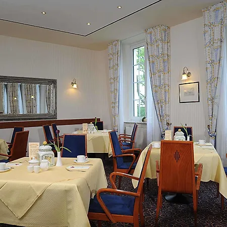 Der Lindenhof Hotel