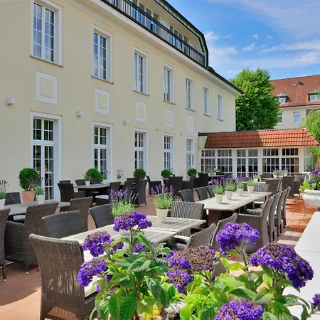 Der Lindenhof Hotel