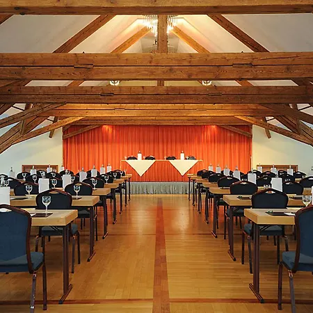 Der Lindenhof 4* Gotha