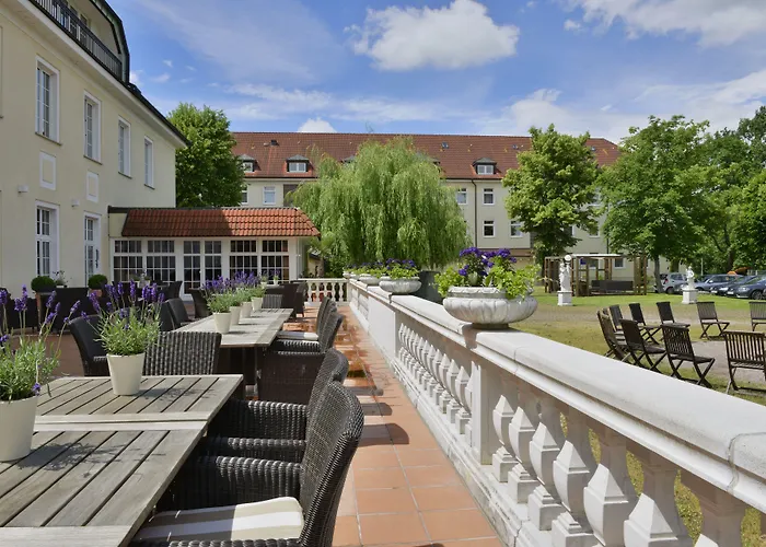 Der Lindenhof Otel 4*