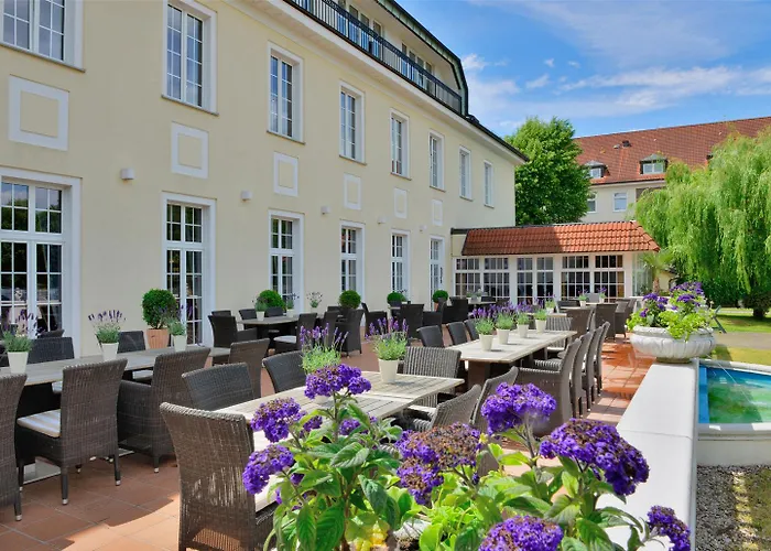 Der Lindenhof Hotel
